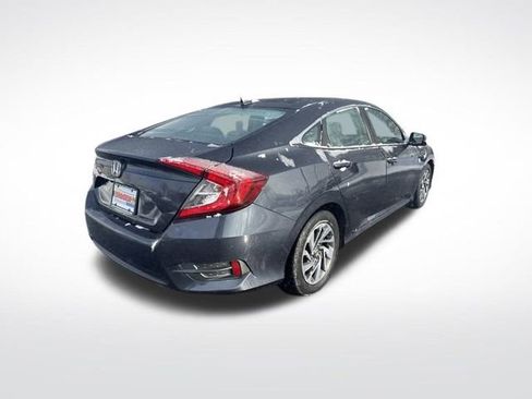 Used 2018 Honda Civic EX image 5