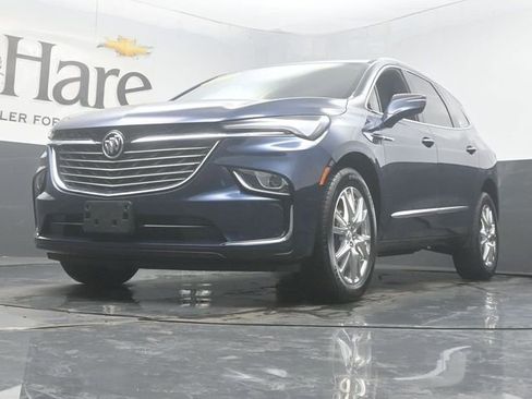 Certified 2023 Buick Enclave Essence w/ Experience Buick Package FWD image 4
