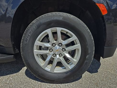 Used 2024 Chevrolet Tahoe LT AWD/4WD image 30