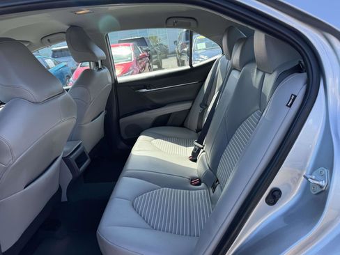 Certified 2023 Toyota Camry SE image 9