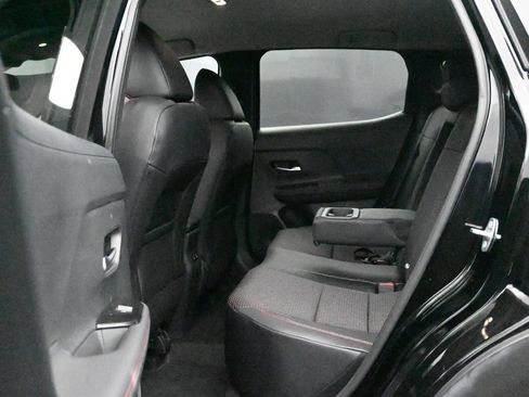 Certified 2025 Nissan Kicks SR AWD/4WD image 14