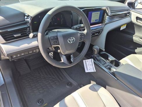 New 2026 Toyota Camry SE FWD image 3