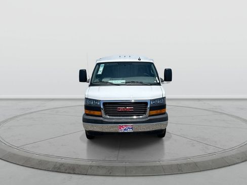 New 2025 GMC Savana 3500 w/ Power Convenience Package RWD image 3