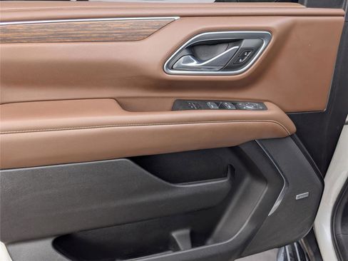 Used 2021 Chevrolet Tahoe High Country image 35