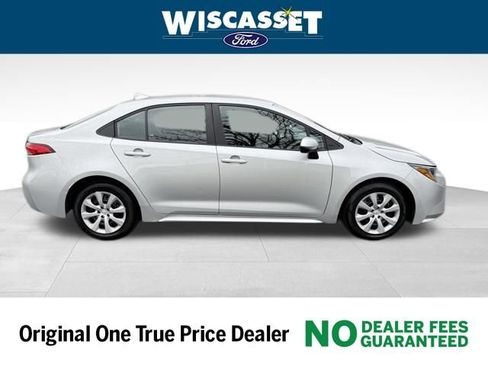 Used 2024 Toyota Corolla LE image 6