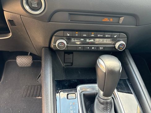 Used 2025 MAZDA CX-5 AWD 2.5 S w/ Preferred Package image 17