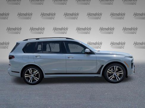 New 2027 BMW X7 xDrive40i w/ Executive Package AWD/4WD image 6