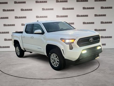New 2025 Toyota Tacoma SR5 RWD image 7