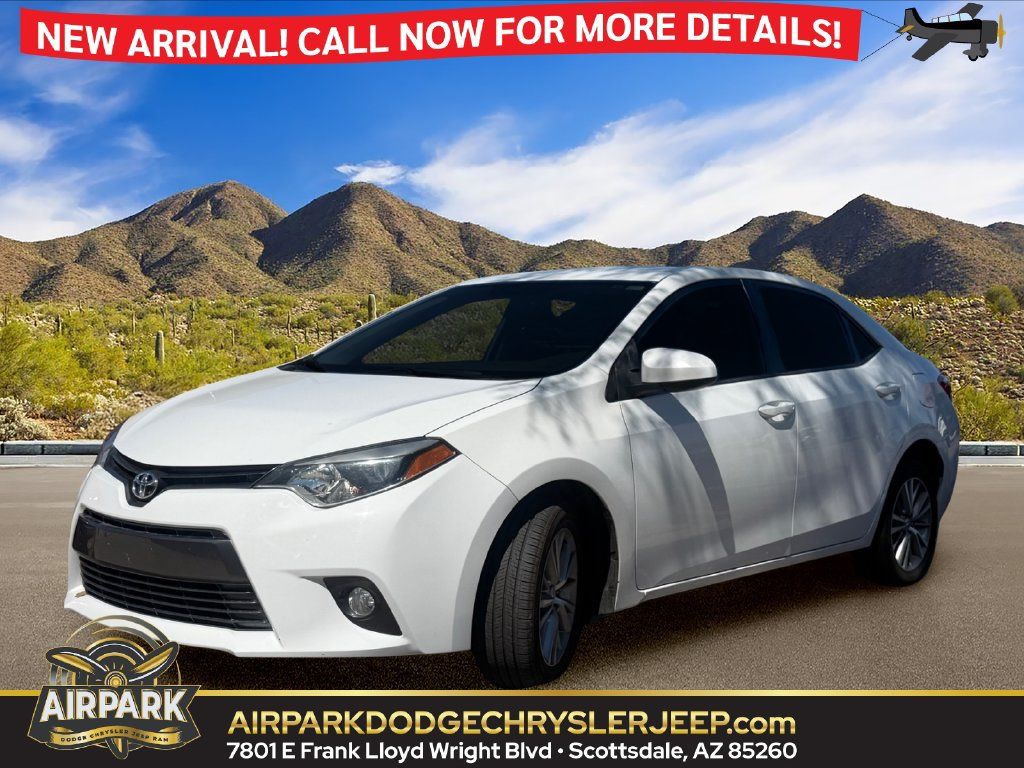 Used 2015 Toyota Corolla LE FWD image 1