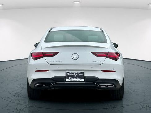 Used 2025 Mercedes-Benz CLA 250 4MATIC image 6