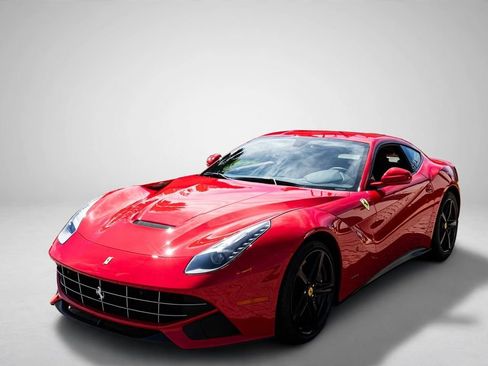 Certified 2017 Ferrari F12 Berlinetta RWD image 10