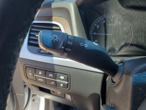 Used 2015 Hyundai Genesis 3.8 w/ Option Group 04 image 25