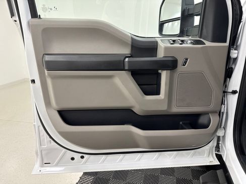 Used 2022 Ford F350 XL w/ STX Appearance Package AWD/4WD image 12