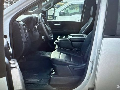 Used 2024 Chevrolet Silverado 2500 W/T w/ WT/CX Safety Package AWD/4WD image 5
