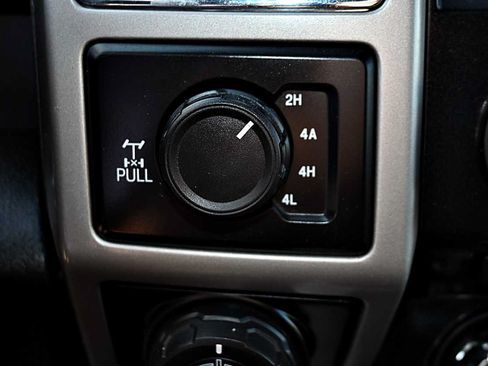Used 2016 Ford F150 Lariat AWD/4WD image 34