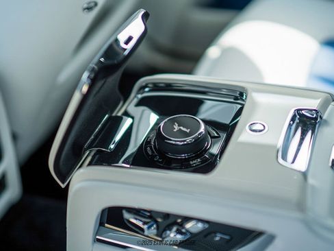 Used 2023 Rolls-Royce Ghost w/ Ghost Package image 44