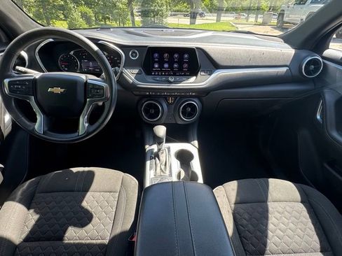 Used 2021 Chevrolet Blazer LT AWD/4WD image 9