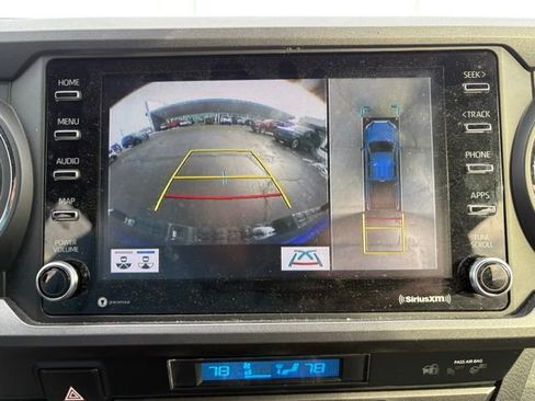 Used 2023 Toyota Tacoma TRD Sport w/ Advanced Technology Package image 18