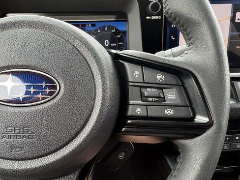 Used 2026 Subaru Outback Premium w/ Premium/Limited Package 2 AWD/4WD image 16