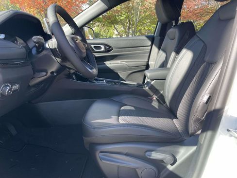 New 2026 Jeep Compass Latitude AWD/4WD image 23