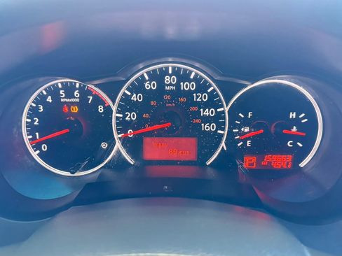 Used 2010 Nissan Altima 3.5 SR FWD image 15