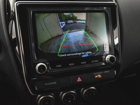 Used 2026 Mitsubishi Outlander Sport ES AWD/4WD image 18