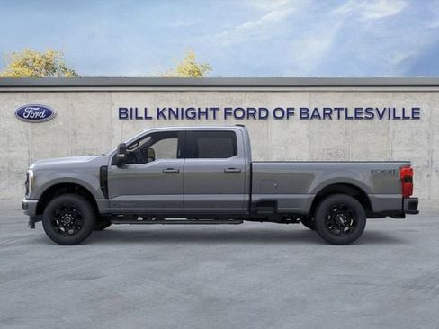 New 2026 Ford F350 Lariat w/ Black Appearance Package image 4