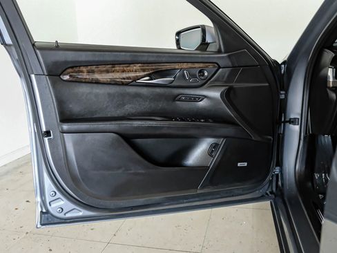 Used 2018 Cadillac CT6 Luxury image 41