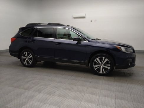 Used 2018 Subaru Outback 2.5i Limited image 11