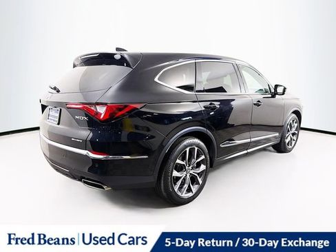 Used 2023 Acura MDX SH-AWD w/ Technology Package image 9