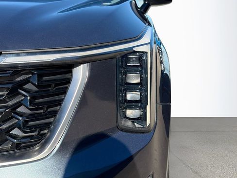 Used 2024 Kia Sorento S image 11