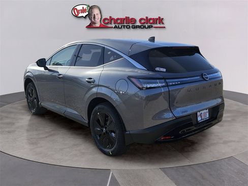 New 2026 Nissan Murano SV image 4