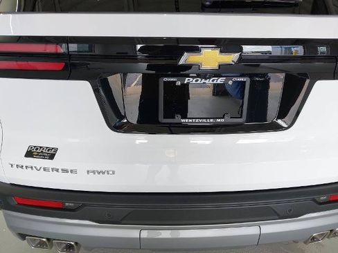 New 2026 Chevrolet Traverse LT w/ Sun and Wheel Package AWD/4WD image 33