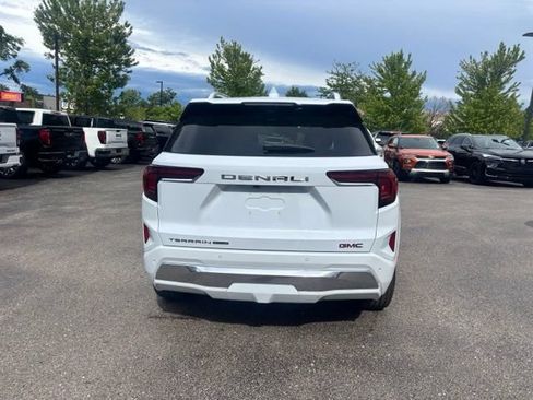 Used 2026 GMC Terrain Denali AWD/4WD image 7