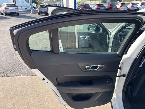 Certified 2023 Volvo S60 B5 Plus w/ Climate Package FWD image 27