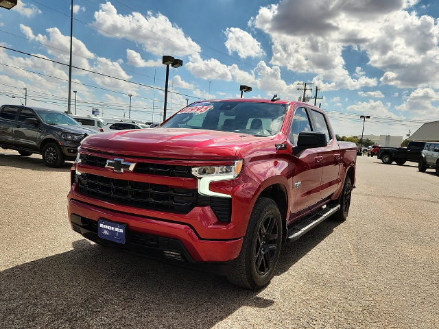 Used 2025 Chevrolet Silverado 1500 RST w/ Texas Edition Plus AWD/4WD image 3