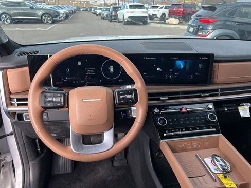 Used 2025 Hyundai Santa Fe Limited image 14