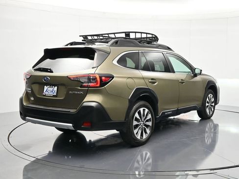 Used 2023 Subaru Outback Limited image 6