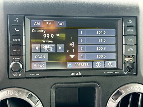 Used 2017 Jeep Wrangler Unlimited Sport w/ Connectivity Group image 14