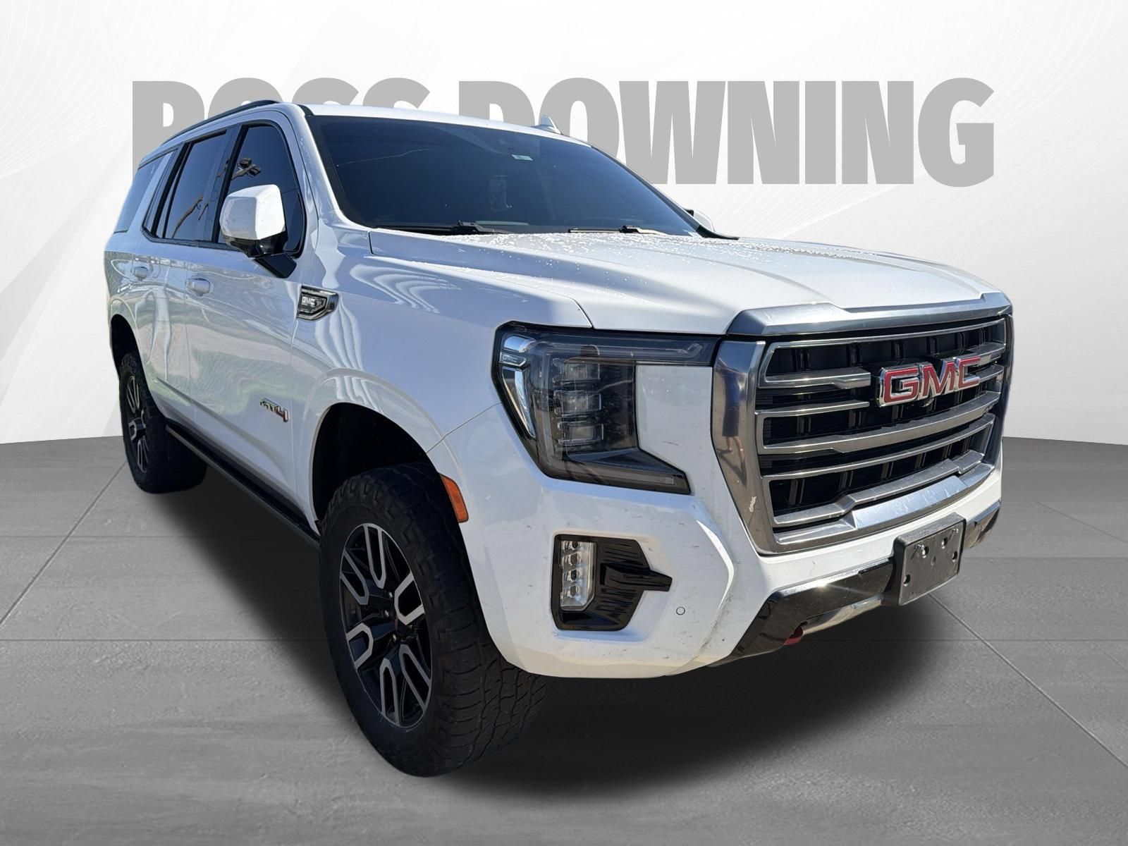 Used 2023 GMC Yukon AT4 w/ AT4 Premium Package AWD/4WD image 3