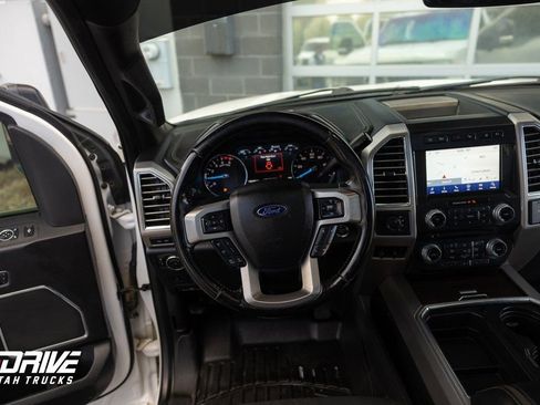 Used 2017 Ford F450 Platinum w/ Platinum Ultimate Package image 25