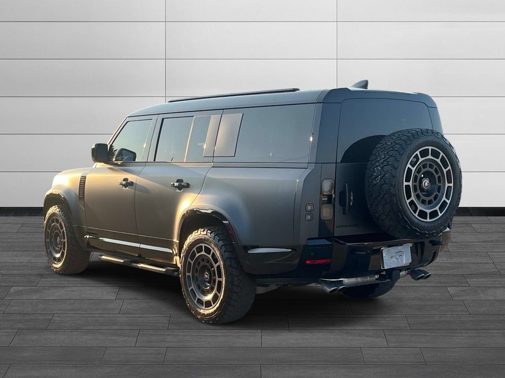 Certified 2026 Land Rover Defender 130 V8 AWD/4WD image 3