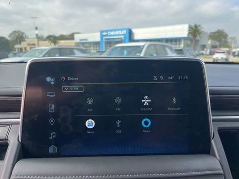 Used 2023 Chevrolet Tahoe Z71 w/ Luxury Package image 25