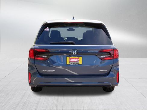 Certified 2026 Honda Odyssey Touring image 6