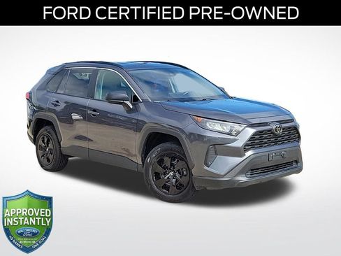 Used 2021 Toyota RAV4 LE AWD/4WD image 1
