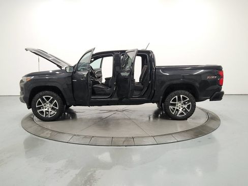 Used 2023 Chevrolet Colorado Z71 w/ Z71 Convenience Package 2 AWD/4WD image 12