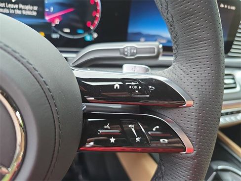 New 2026 Mercedes-Benz GLS 450 4MATIC image 19
