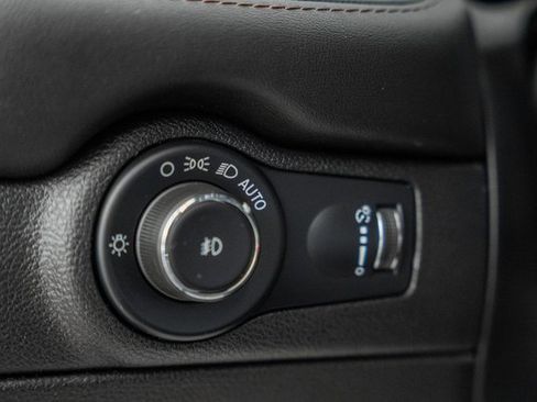 Used 2021 Dodge Durango R/T w/ Technology Group image 56