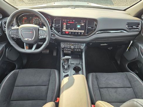 New 2025 Dodge Durango GT image 9