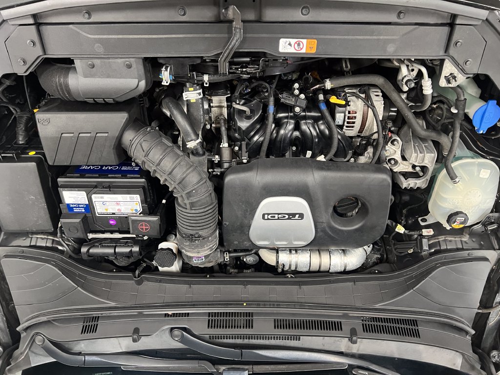 Used 2020 Hyundai Kona Limited AWD/4WD image 22